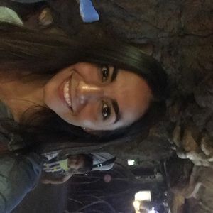 Meet your Posher, Natalia